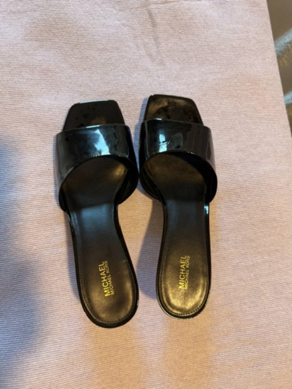 MICHAEL Michael Kors Black Patent Leather Slide Heels Size 8M